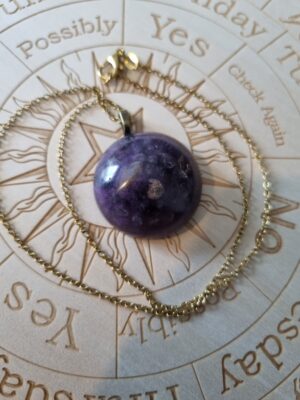 Indian Agate crystal pendant necklace