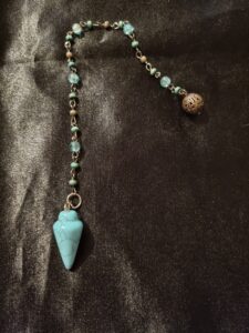 turquoise crystal howlite pendulum 