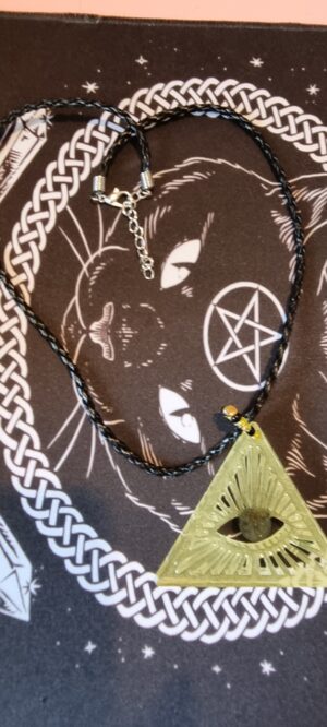 Hand-made Third eye pyramid pendant necklace