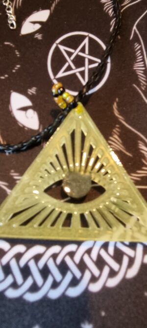 Hand-made Third eye pyramid pendant necklace